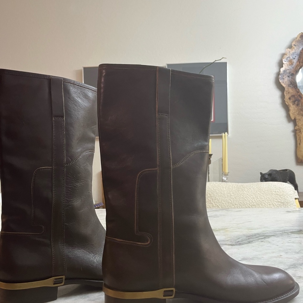 Hugo Boss Never Worn Brown Leather Boots. View 6